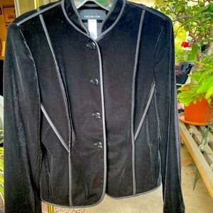 JONES NEW YORK JACKET that looks like it’s velvet.